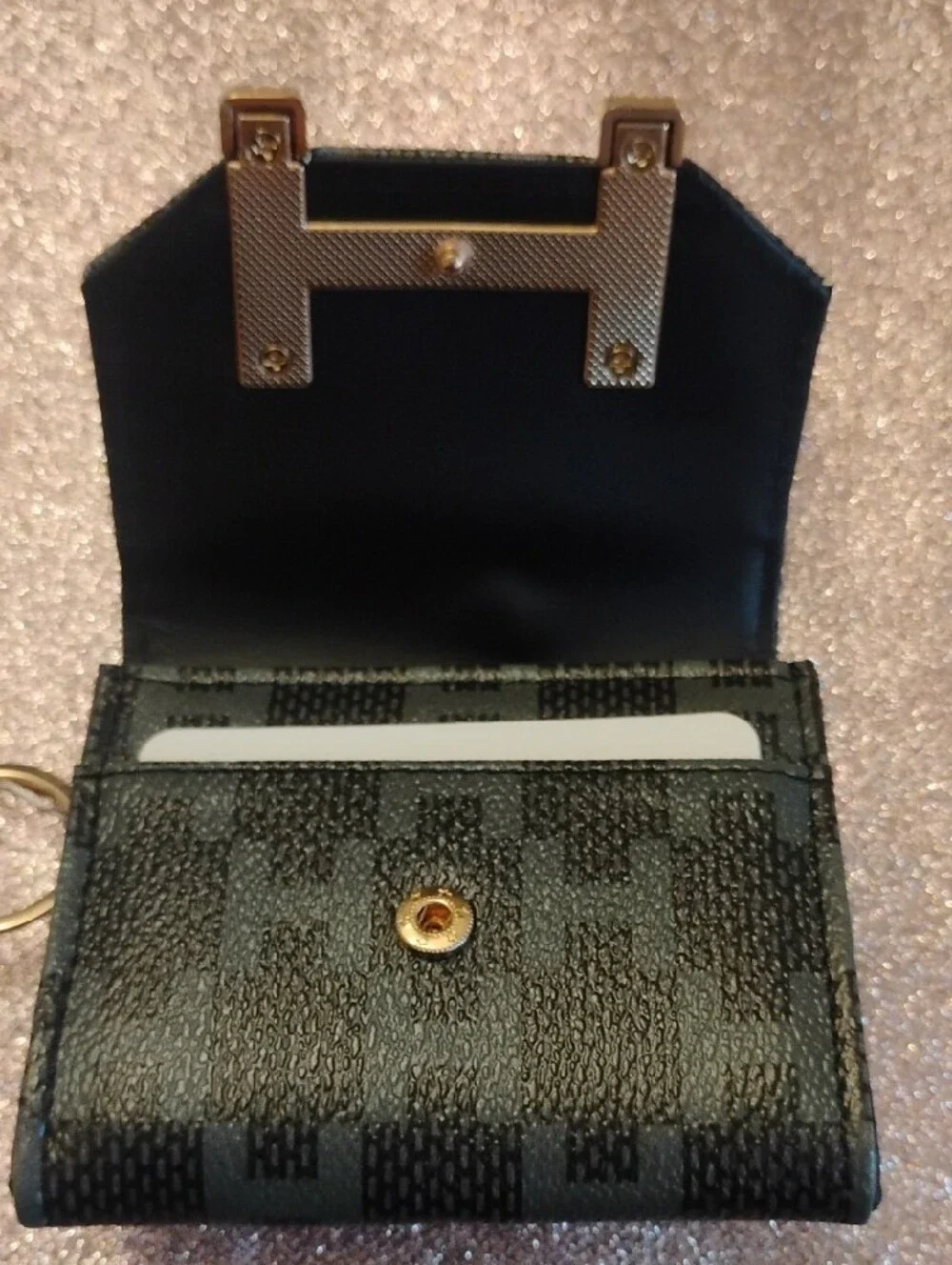 NWT H by Halston Black Gray Checkered Mini Wallet Gold Logo Key Ring